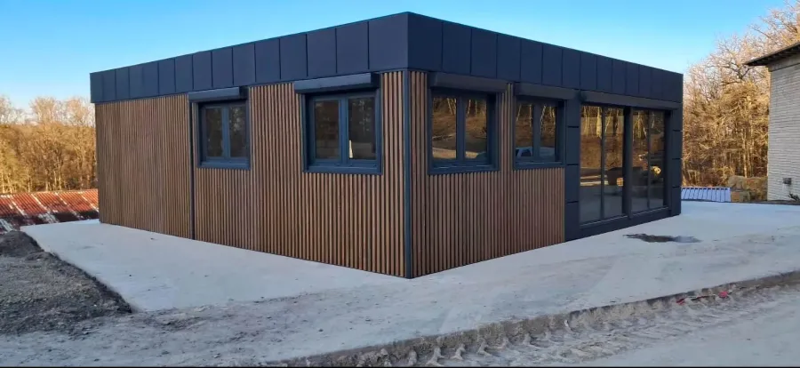 Über 30 m²